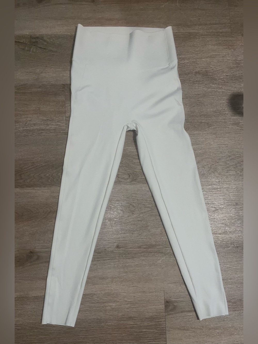 SPLELED HOME ivory high waisted buttery soft leggings size L